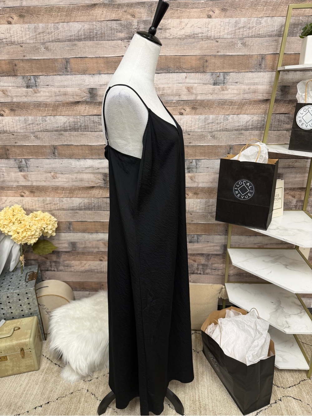 GAP Black Spaghetti Strap Maxi Dress - Picture 2 of 5